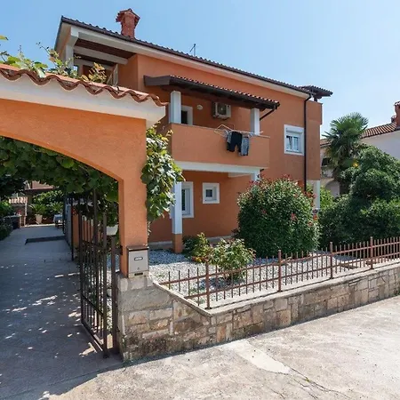 Alis Villa